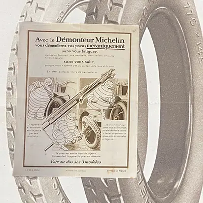 MICHELIN. Un document publicitaire recto-verso pour le "Démonteur Michelin". Ajugé 20€